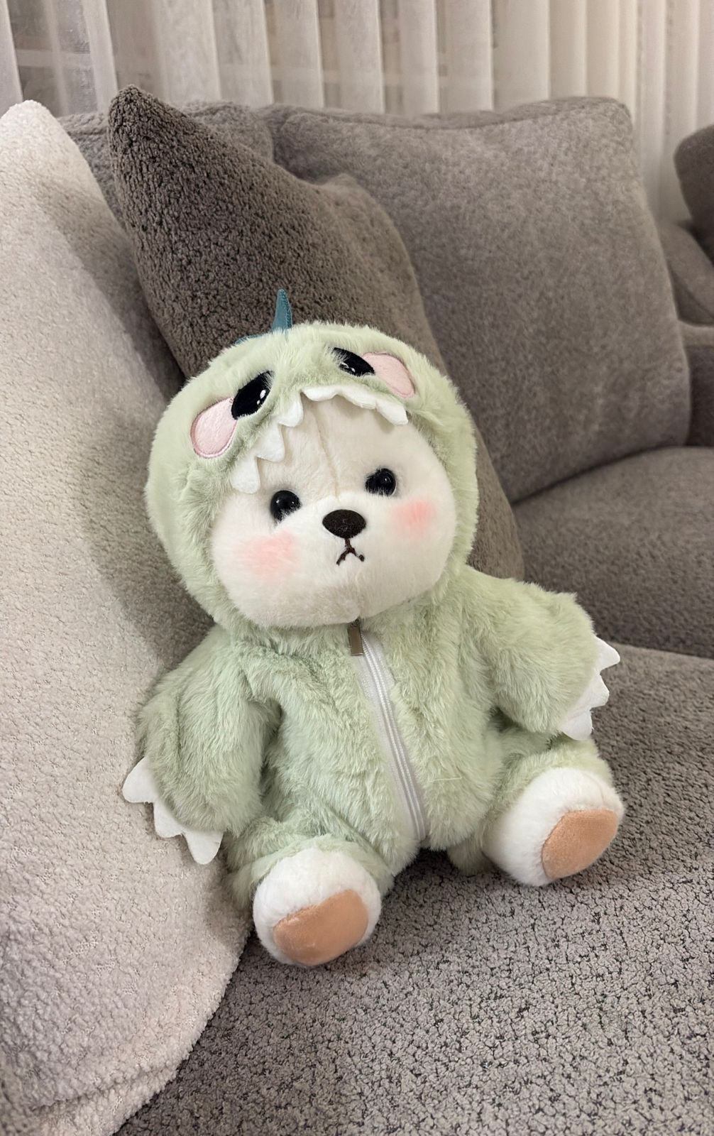 White Love Me Bear