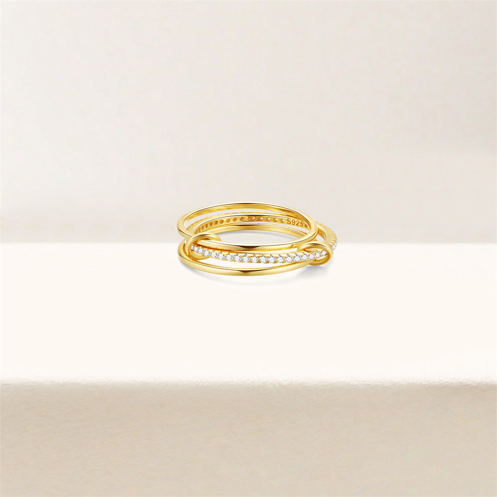 Aurelia Interlocking Triple Layer Rolling Ring ( Size 7 ) - Photo 7 | Presentopia UAE