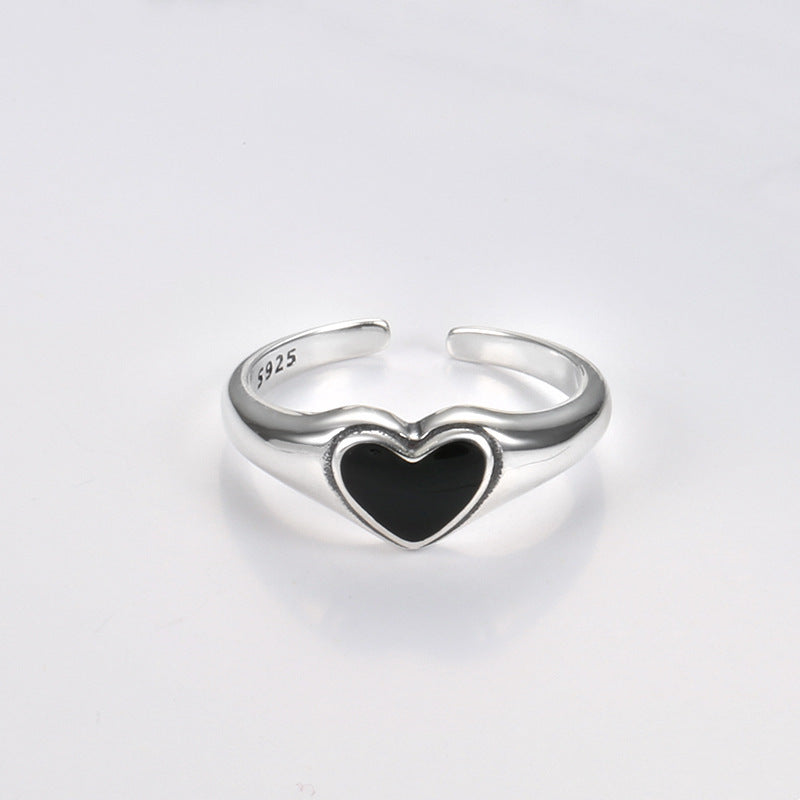 Black Heart Signet Adjustable Ring - 925 Sterling Silver - Photo 5 | Pinky Promise