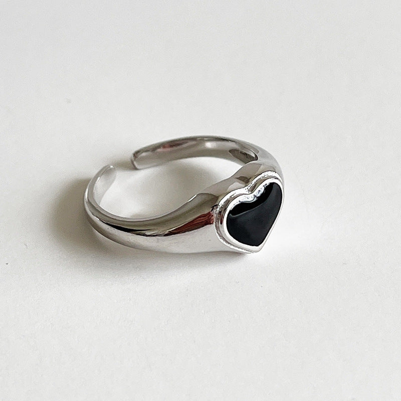 Black Heart Signet Adjustable Ring - 925 Sterling Silver - Photo 7 | Pinky Promise
