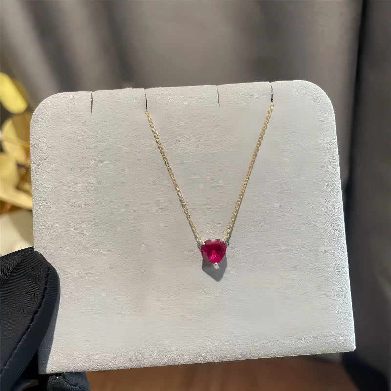 Red Heart Solitaire Necklace - Gold Plated 925 Sterling Silver - Photo 4 | Pinky Promise