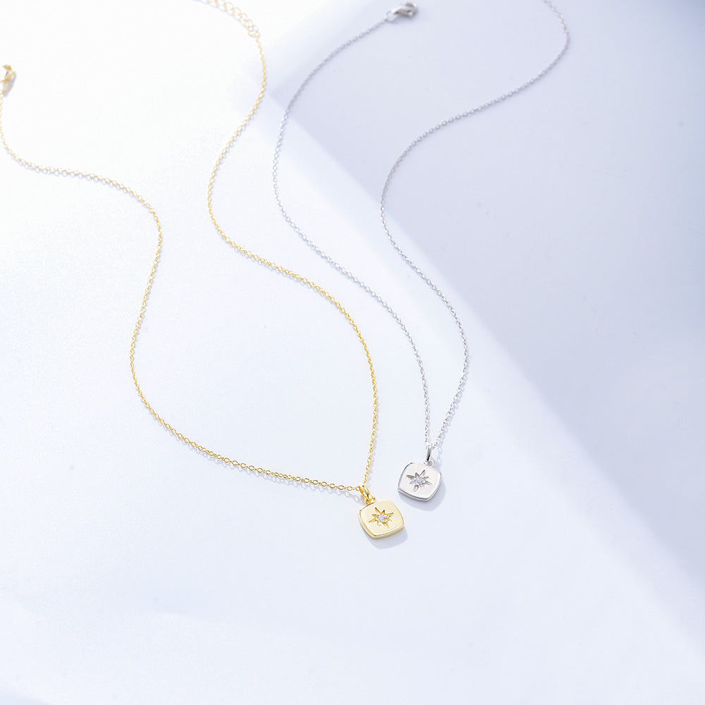 Starburst Compass Pendant Necklace - Gold Plated 925 Sterling Silver - Photo 14 | Pinky Promise
