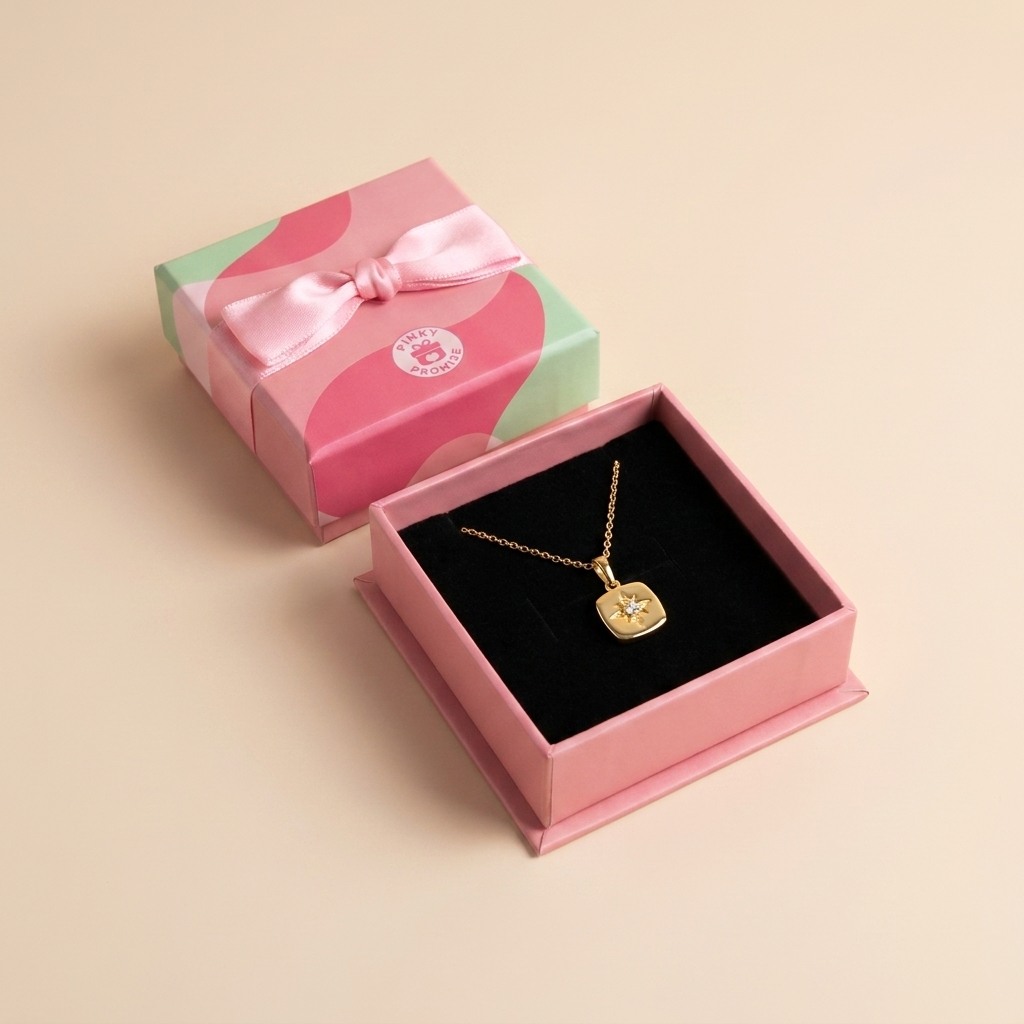Starburst Compass Pendant Necklace - Gold Plated 925 Sterling Silver - Photo 6 | Pinky Promise